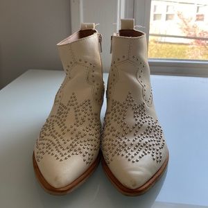 Dolce Vita Uma Booties in Ivory